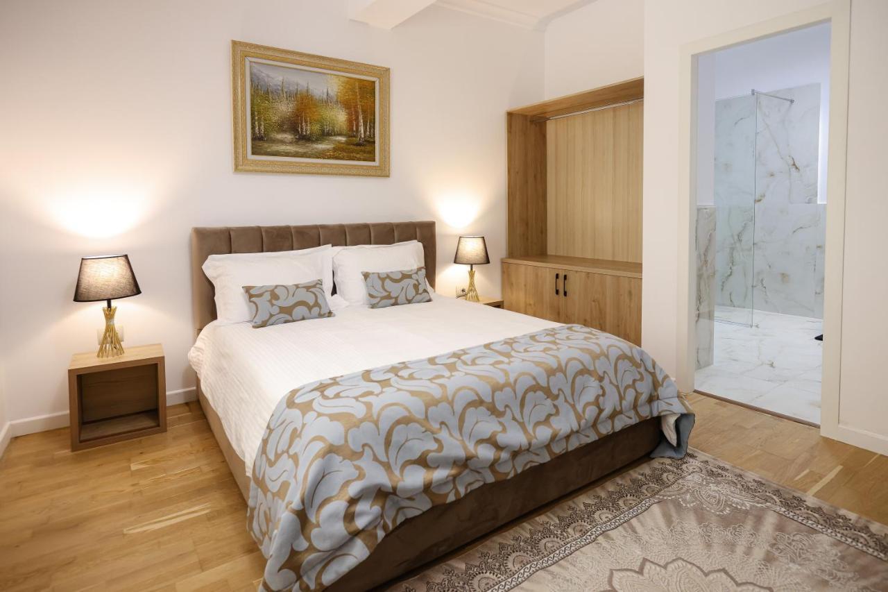 Vila Ferdinand Modern Rooms In Tirana'S Center Phòng bức ảnh